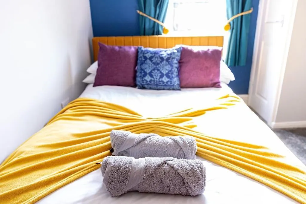 Glasswing Stays Liquorice Lodge 卡斯尔福德 度假居